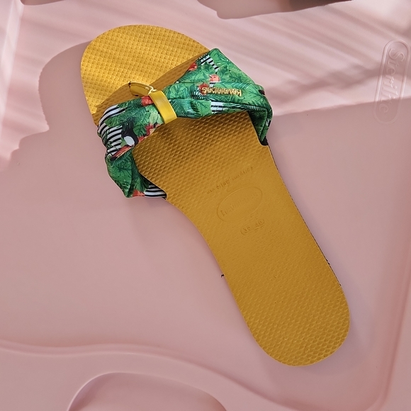 Womens Havaianas St Tropez Flip Flops 9/10 Brand New - Picture 2 of 3